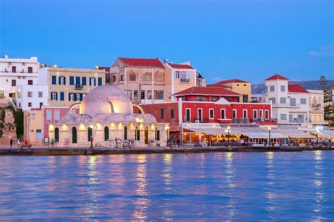 CHANIA - Travel guide for holidays in Chania - flights, hotels, beaches and other information