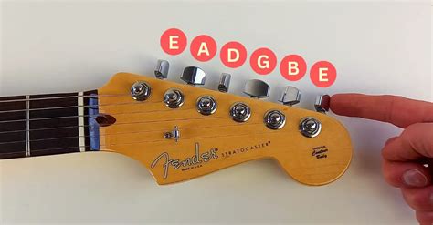 How to Tune an Electric Guitar: Easy Beginners Guide - roundtable audio