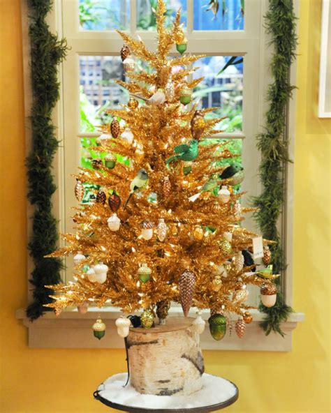 23 DIY Christmas Tree Stands and Bases To Build For Your Holiday Spruce