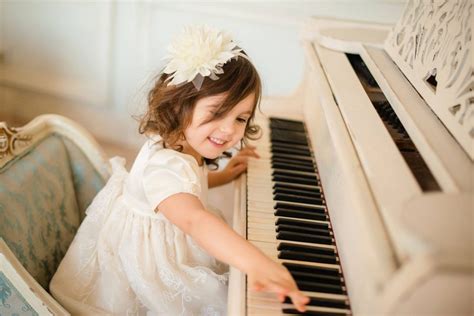 Piano lessons Children in London