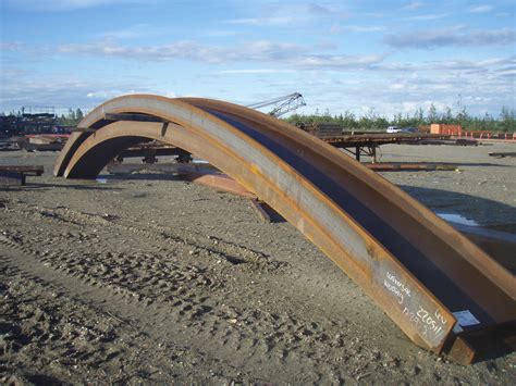 Curved Steel Beams Provide Structural Support for Elevated Track : Albina Co., Inc.