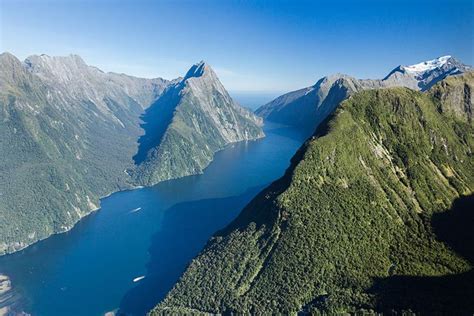 Fiordland National Park is one of the most loved national parks in New ...