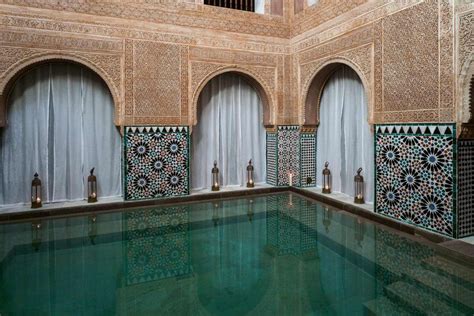 Visit the Hammam in Malaga (a unique experience) | Costa Excursions