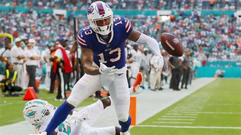 Bills WR Gabe Davis Shares Emotional Reaction to Ken Dorsey Firing