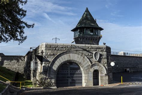 Folsom Prison Inmate Pleads Guilty to Directing Sex and Drug ...