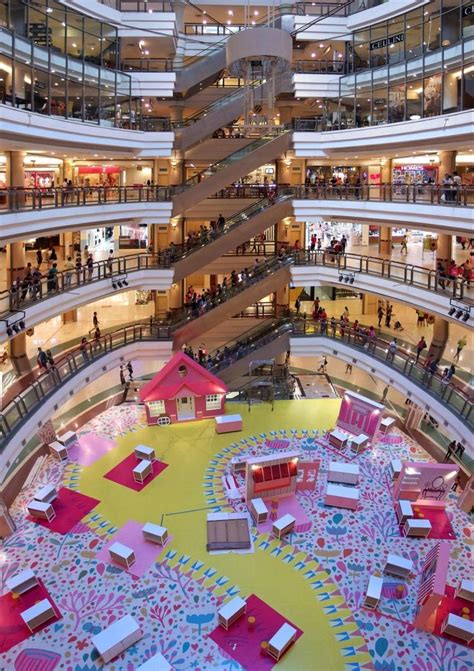 One Utama: A Look Inside One of Malaysia’s Largest Shopping Malls ...