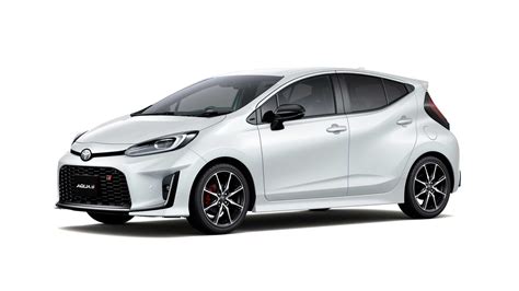 2023 Toyota Aqua GR Sport Revealed With Sporty Visual Bits, Hardware Tweaks