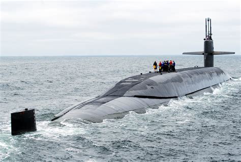 The Ohio-class ballistic missile submarine USS Rhode Island (SSBN 740) Blue crew returns to ...