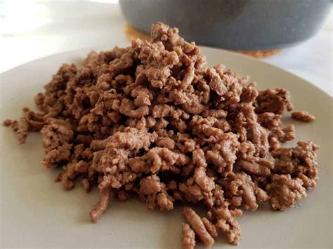 How to brown mince - Hint of Healthy