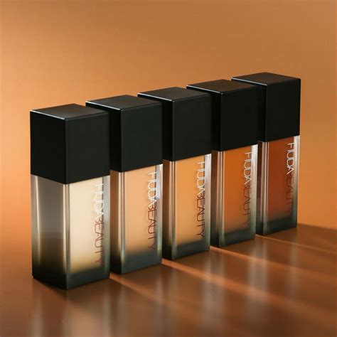 Huda Beauty FauxFilter Foundation: Is It Really That Different ...