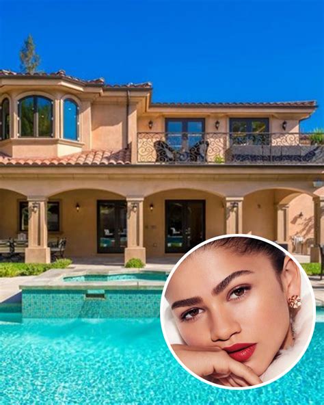 Zendaya House : Inside Zendaya's new $4 million Los Angeles mansion ... : The main house also ...