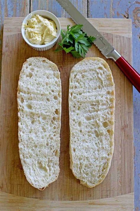 Homemade Ciabatta Garlic Bread - The Kiwi Country Girl