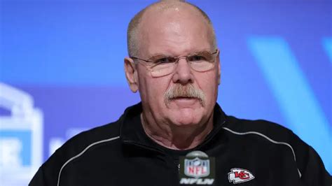 Kansas City Chiefs: Andy Reid reveals changes to offensive line. | NFL News