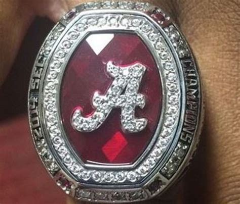 Photos: Alabama has received their SEC Championship rings - FootballScoop