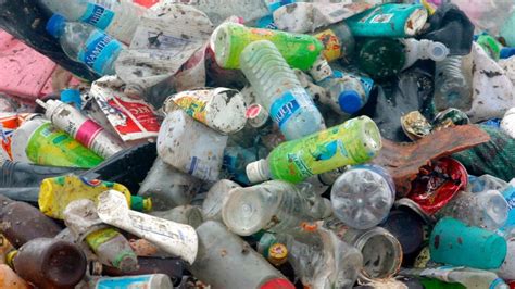 Is recycled plastic safe for food packaging? EU seems to think so – Euractiv