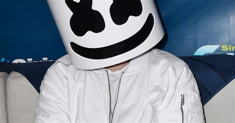 Versteckt sich Shawn Mendes hinter dem Alter Ego “Marshmello”?