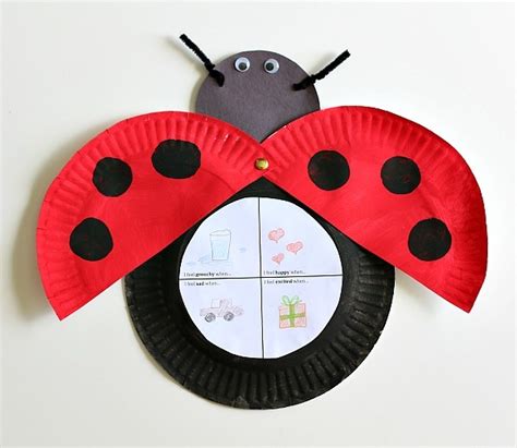 Ladybug Paper Plate Project | AllFreeKidsCrafts.com