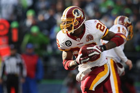 6 Ex-NFL players including Clinton Portis charged for defrauding the NFL