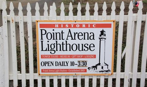 Point Arena Lighthouse Museum, Point Arena, CA - California Beaches