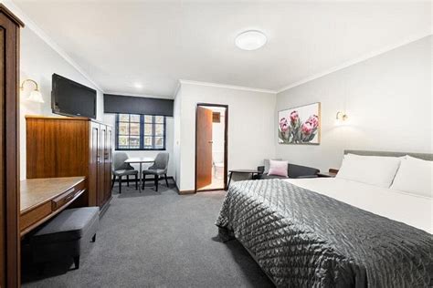 ADELAIDE INN - Updated 2024 Reviews, Photos & Prices