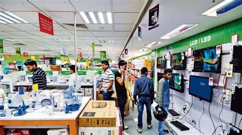 Omicron disrupts sales for offline electronics retailers by up to 70% | Mint