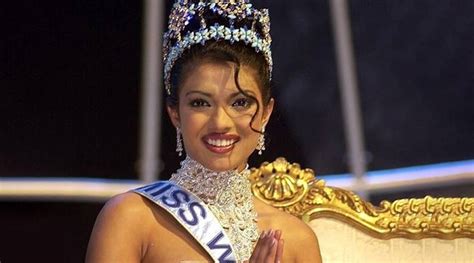 Priyanka Chopra opens up on how she kept her dress from falling during Miss World 2000 | Fashion ...