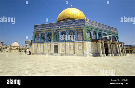 Dome of the rock mosaic arch Stock Videos & Footage - HD and 4K Video ...