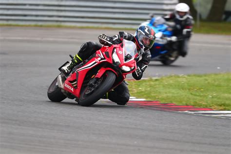 Motorcycle track day tips for beginners | MCN