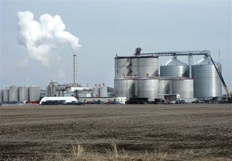 U.S. Ethanol Plants Expected to Cut Output | News Dakota