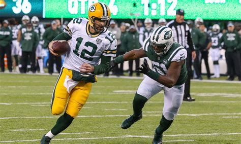 Packers QB Aaron Rodgers matches his own rare feat vs. Jets