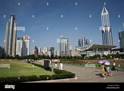 Peoples park shanghai skyl;ine china Stock Photo - Alamy