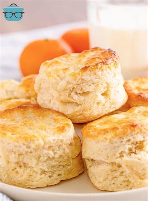 Southern Buttermilk Biscuits - The Country Cook