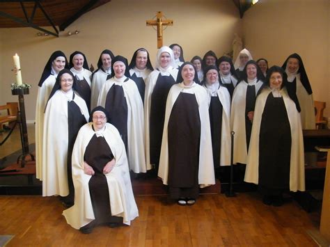 Irish Carmelite Nuns gathered for formation meeting with Fr. Rafal, OCD. – Carmelite Sisters of ...