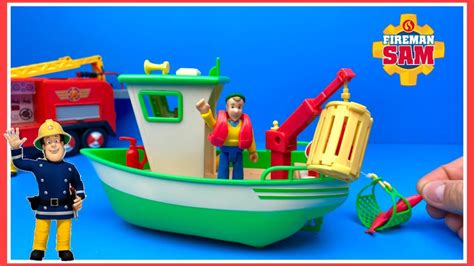 Brandweerman Sam Charly's Fishing Boat uitpakken | Family Toys ...