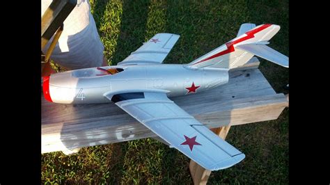 Banana Hobby Mig 15 EDF RC Jet 50mm Free Flying - YouTube