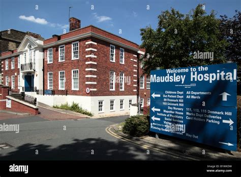 Shot of the Main entrance to the The Maudsley Hospital in Denmark Hill Stock Photo - Alamy