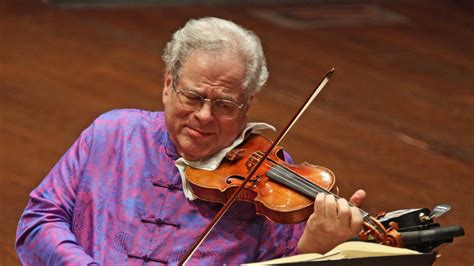 Itzhak Perlman: 12 Facts About The Famous Violinist