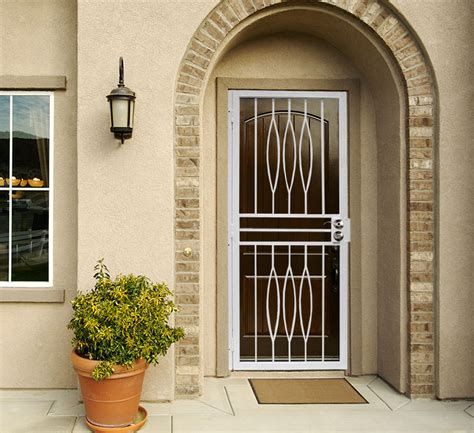 LARSON Storm Doors | Security Storm Doors