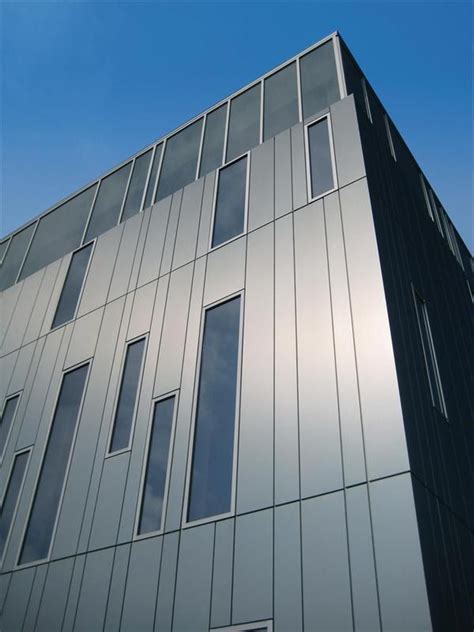 Product: Kingspan Insulated Panels Benchmark Façades | Metal panels ...