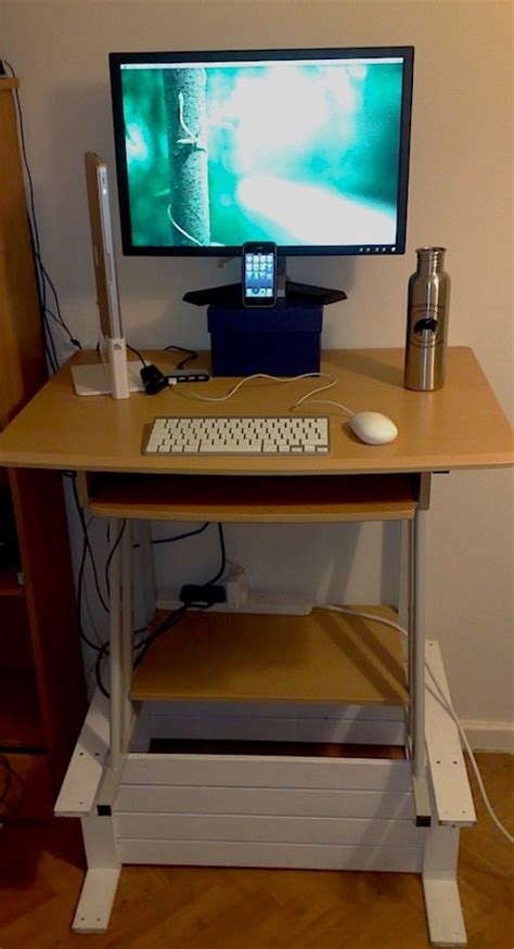 My Stand-Up Desk – Hello, I'm DK – justadandak.com.