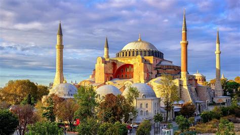 Hagia Sophia Museum: History, Architecture, Hagia Sophia Tickets