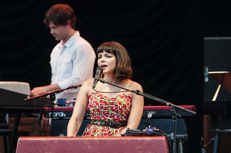 Norah Jones's Husband and Kids: The Singer Keeps Her Family Away from Media Buzz