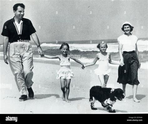 Richard nixon with his family hi-res stock photography and images - Alamy