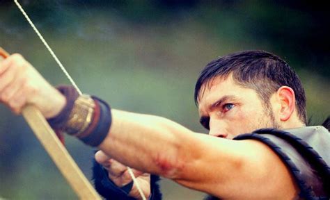 Jim Caviezel as Kainan in Outlander | Jim caviezel, Outlander, Most handsome men