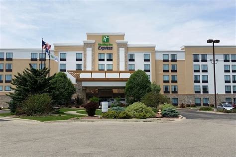 Holiday Inn Express Janesville I 90 & US Hwy 14 an IHG Hotel Janesville | Bookonline.com