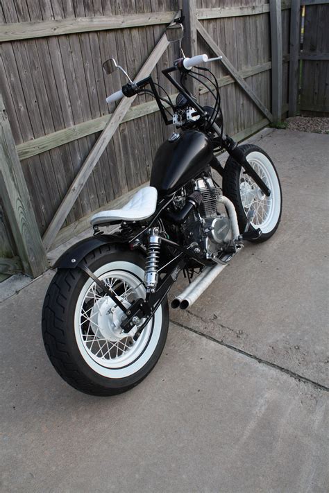 Honda Rebel Bobber - Moto Moto