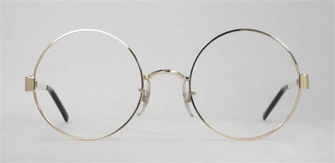 Round wire rim | Wire frame glasses, Wire rimmed glasses, Gold round glasses