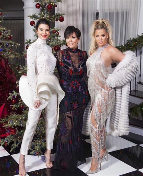 Gorgeous Gals from Khloe Kardashian's Pregnancy Pics | E! News