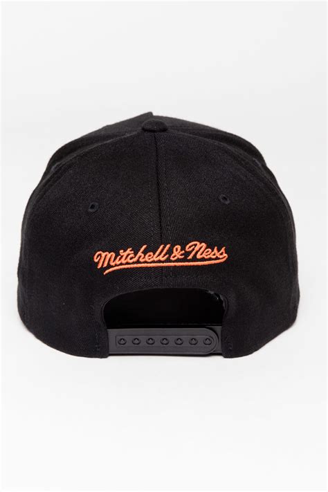 MIAMI DOLPHINS THROWBACK LOGO 110 PINCH CROWN SNAPBACK- BLACK ...