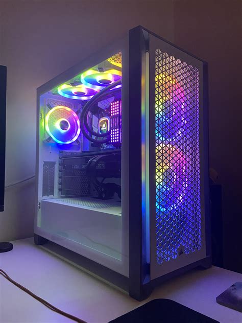 THE Corsair 4000D is an amazing case : r/Corsair